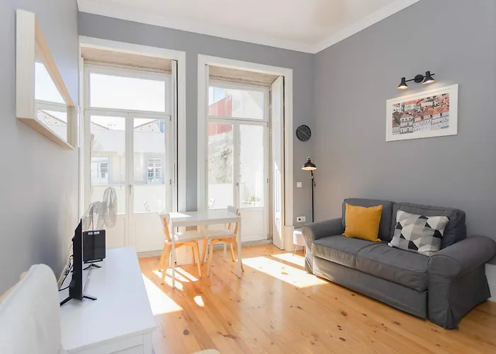 Liiiving In - Silver Light *